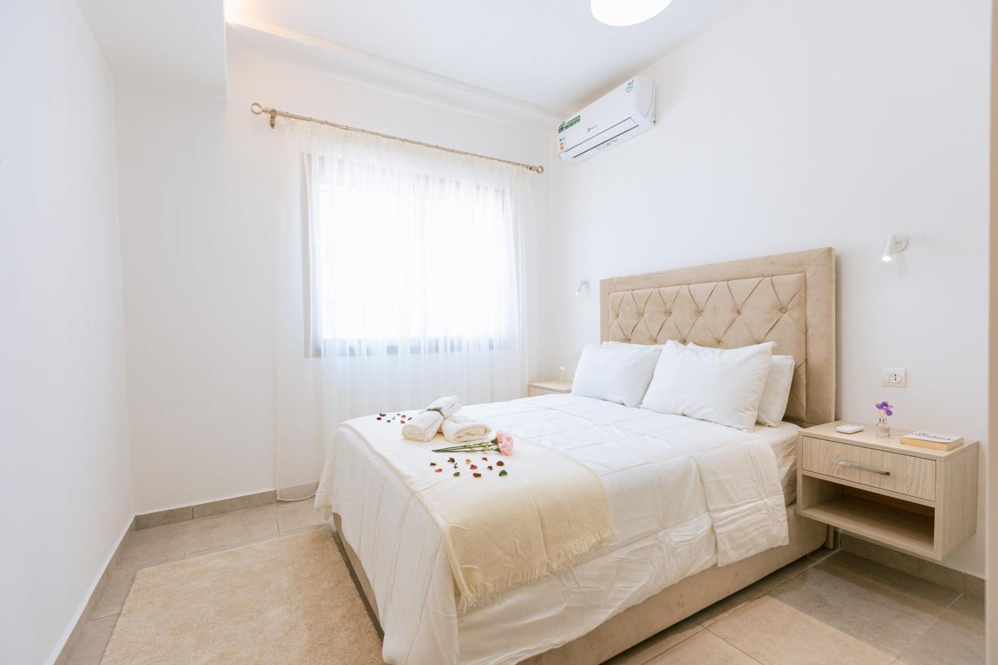 Cozy With Ac & Fiber Internet Apartment